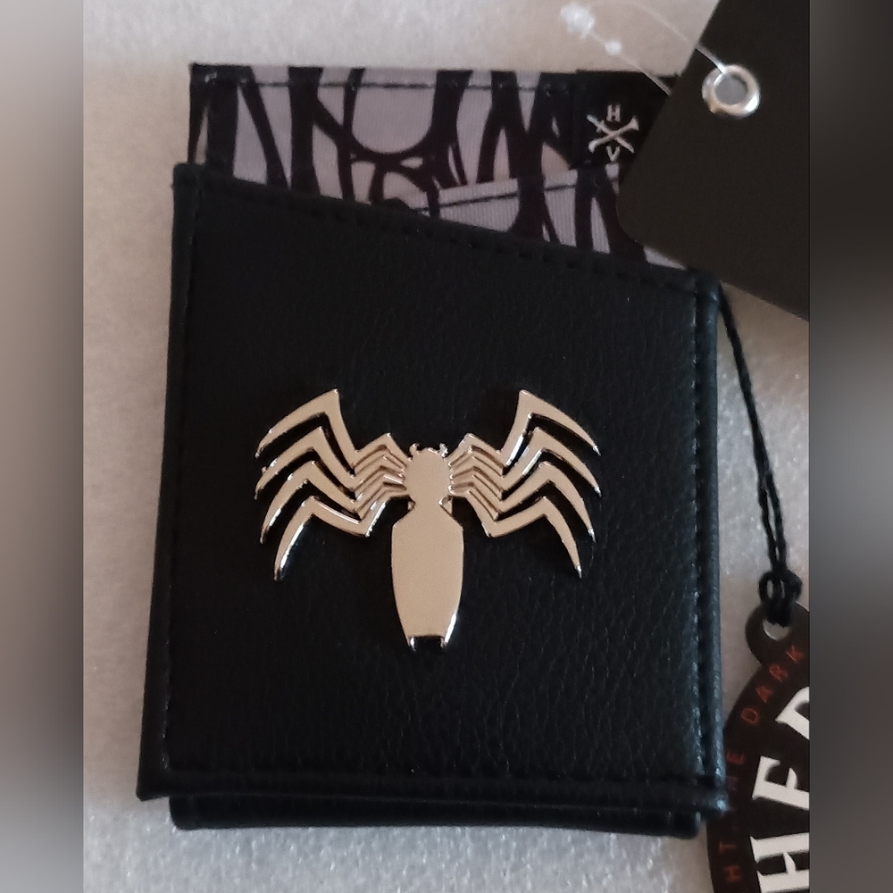 Marvel Heroes Villains Venom Spider Logo Pocket Credit Card Wallet NEW